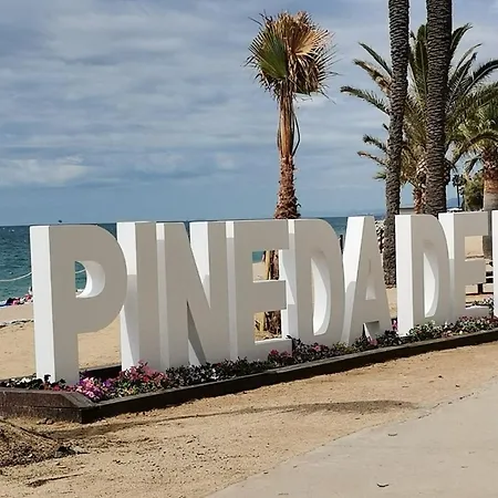 Homeholidaysrentals Pineda Ii