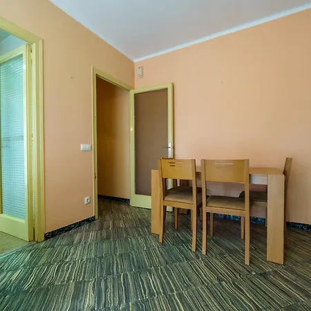 Homeholidaysrentals Pineda Ii Apartment *