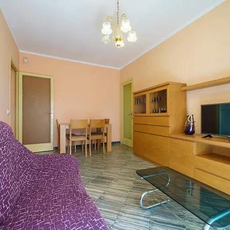 Apartment Homeholidaysrentals Pineda Ii