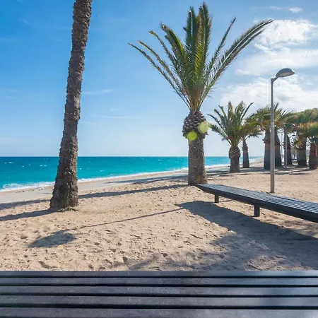 Homeholidaysrentals Pineda Ii * Pineda de Mar