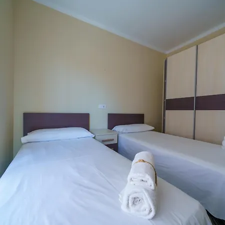 Homeholidaysrentals Pineda Ii * Pineda de Mar